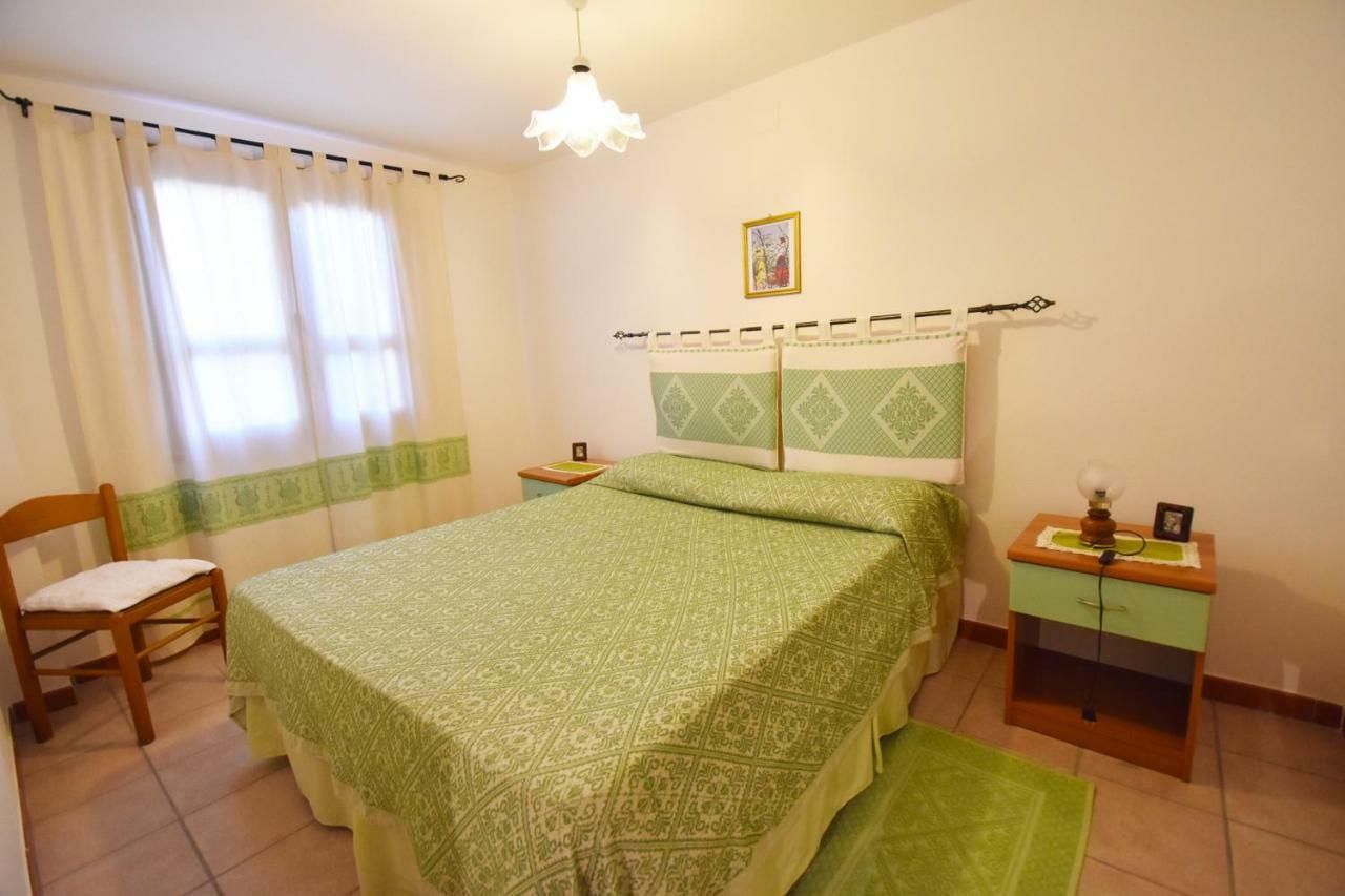 Casa Vacanza Porto Frailis già Porto Frailis B&B Àrbatax Exterior foto