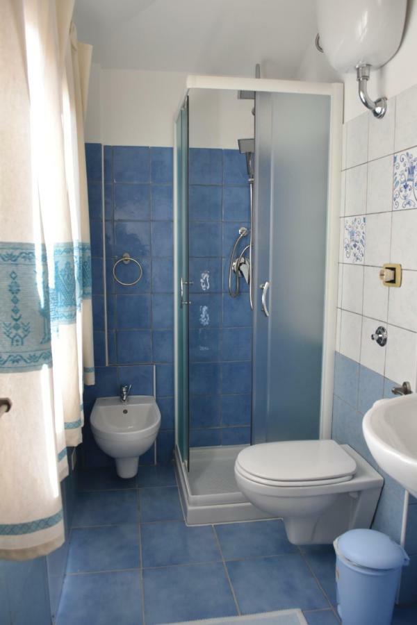 Casa Vacanza Porto Frailis già Porto Frailis B&B Àrbatax Exterior foto